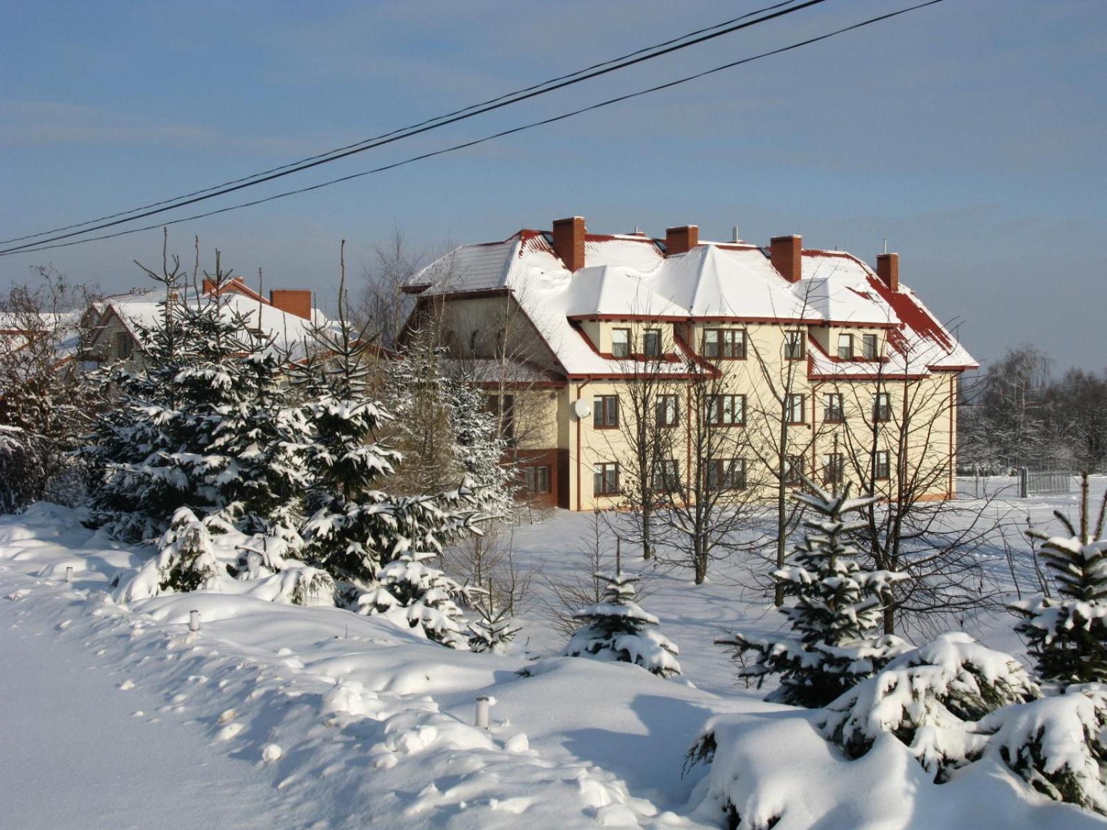 Hotel Panorama Ostrowiec Świętokrzyski Εξωτερικό φωτογραφία